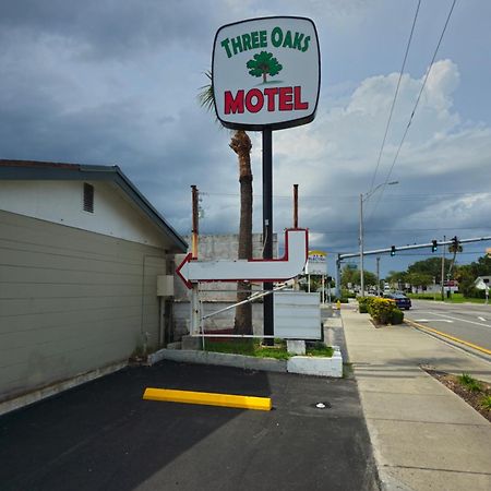 Three Oaks Motel - Тайтусвилл Экстерьер фото